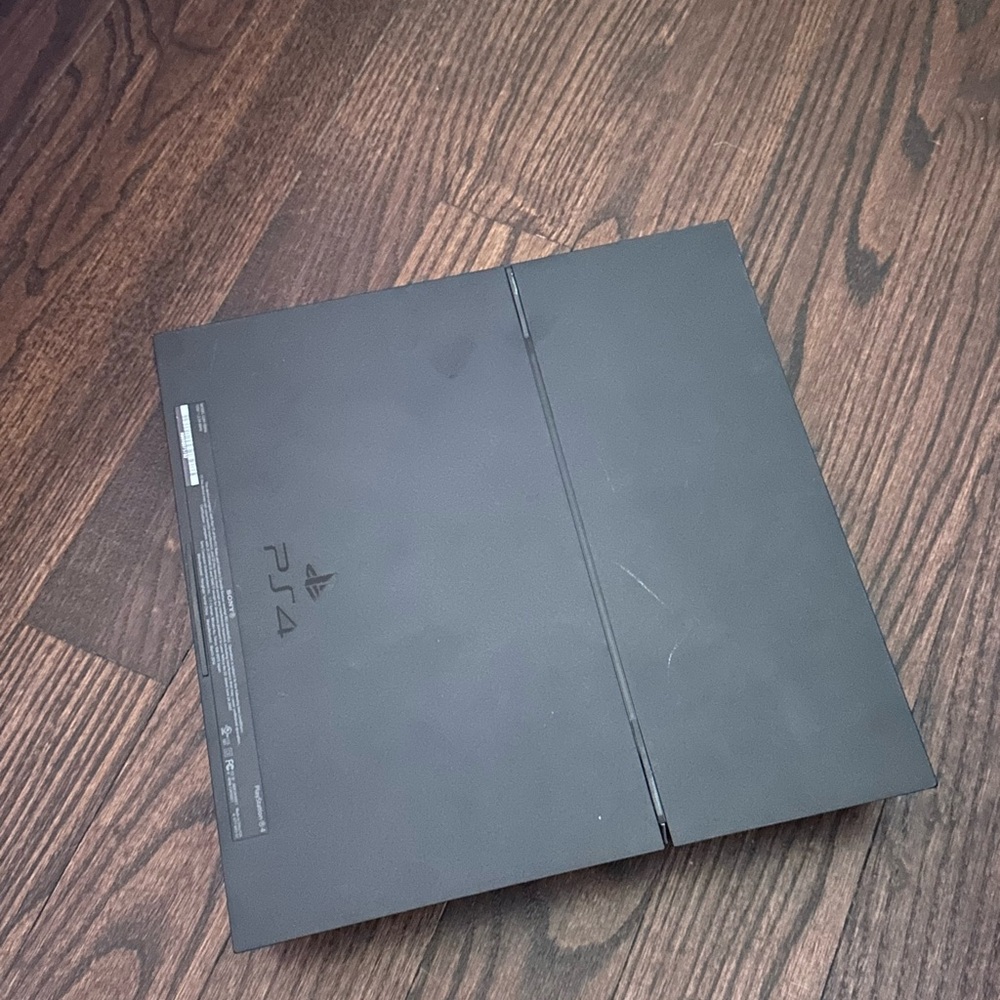 Sony PS4 Console - Black